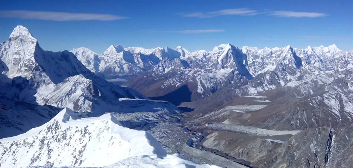 Mera and Island Peak via Apulapcha Pass and EBC